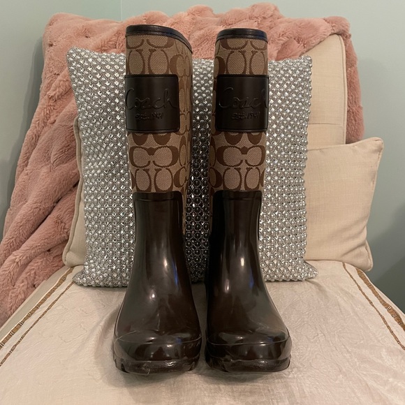 Coach Brown Monogram Winter Rain Boots - Picture 4 of 11